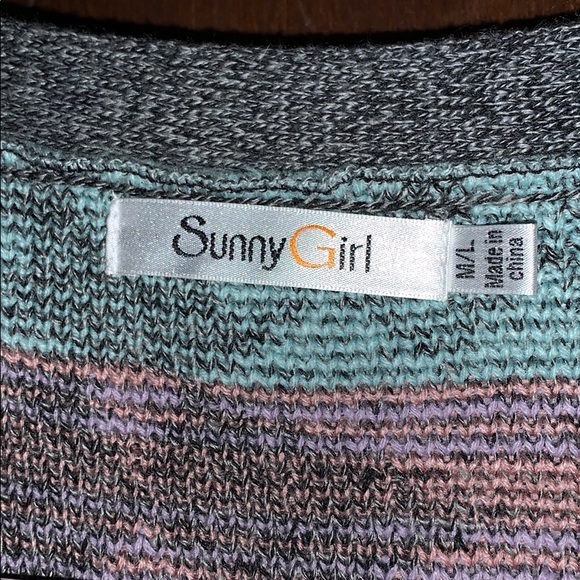 Colorful Pastel Patterned Sweater M/L - Picture 3 of 5